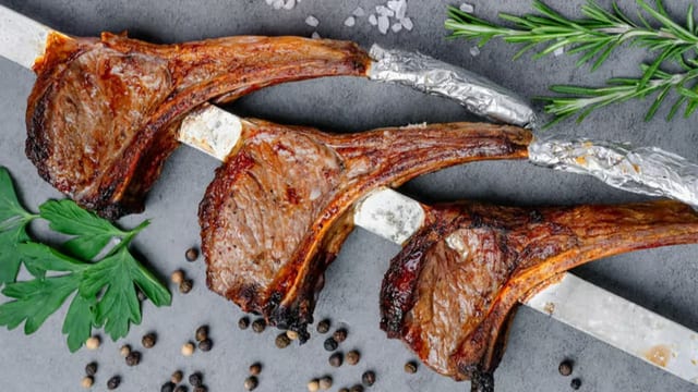 Lamb Chops (3 Pcs).